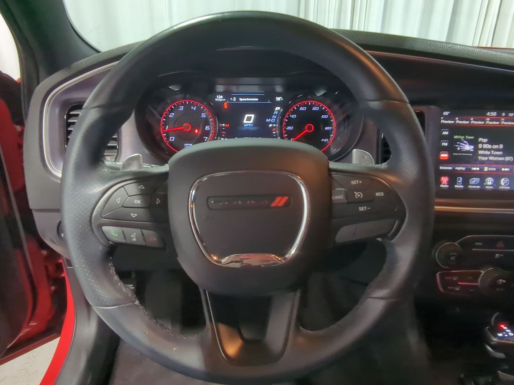 Thumbnail: 2016 Dodge Charger - 12