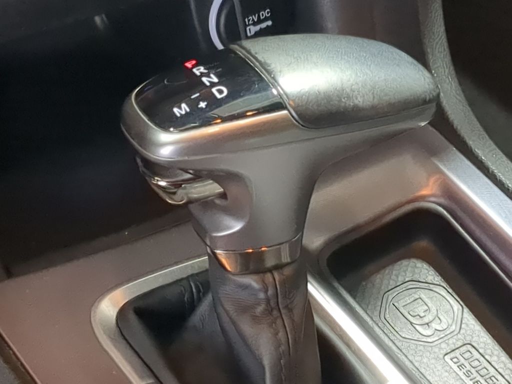 Thumbnail: 2019 Dodge Charger - 14
