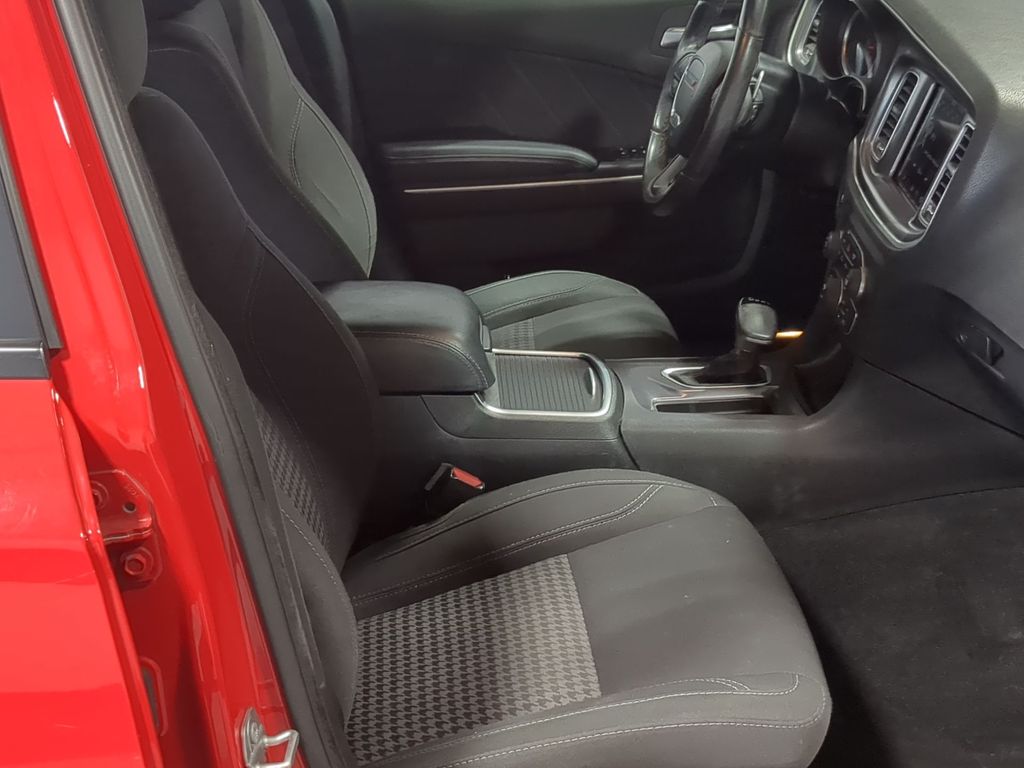 Thumbnail: 2019 Dodge Charger - 10