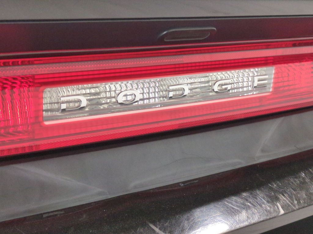 Thumbnail: 2014 Dodge Challenger - 7