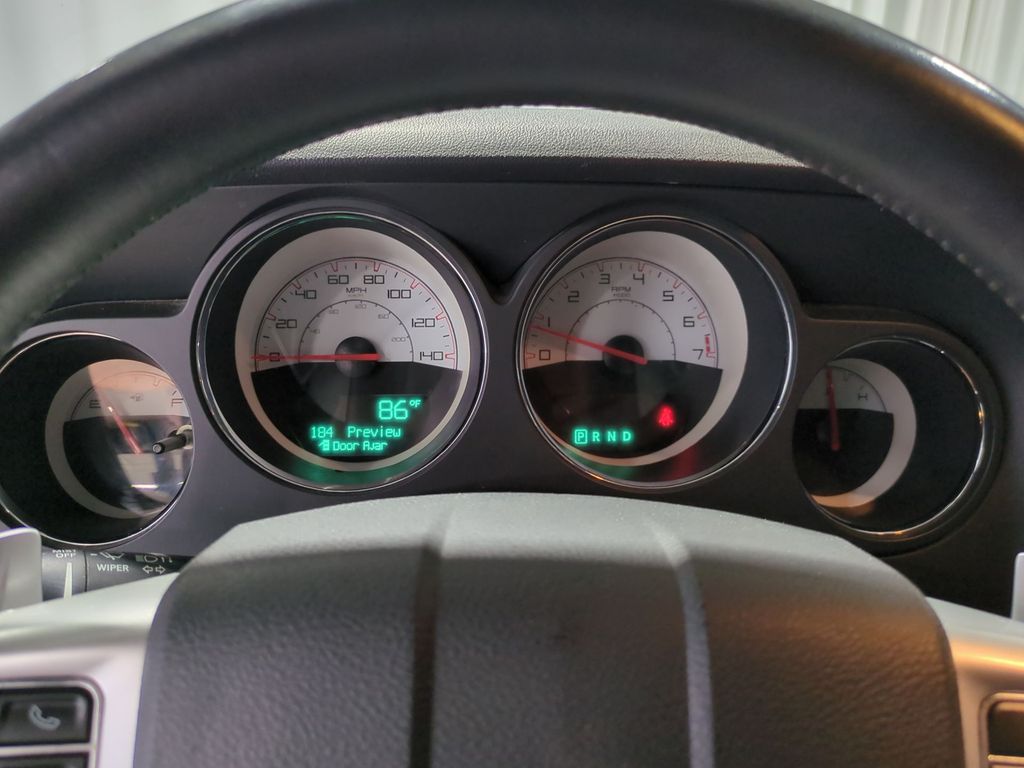 Thumbnail: 2014 Dodge Challenger - 15