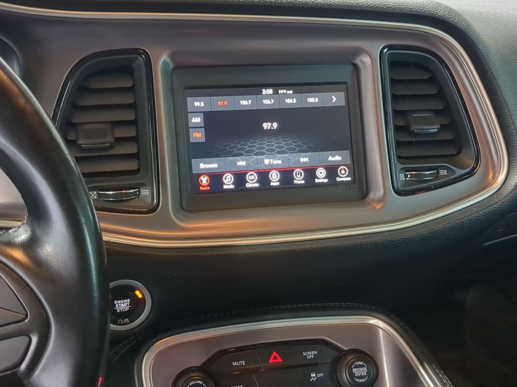 Thumbnail: 2019 Dodge Challenger - 12