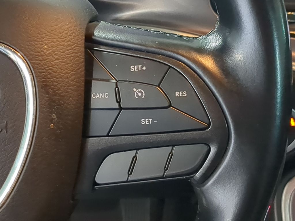 Thumbnail: 2019 Dodge Challenger - 27