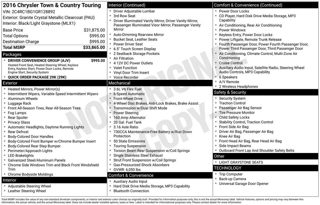 Thumbnail: 2016 Chrysler Town & Country - 18