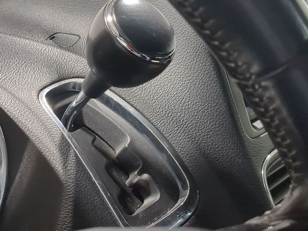Thumbnail: 2019 Dodge Grand Caravan - 32