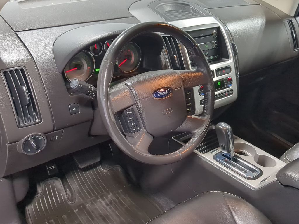 Thumbnail: 2010 Ford Edge - 2