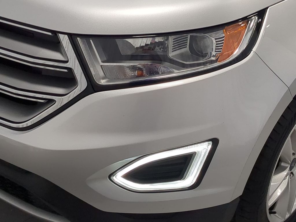 Thumbnail: 2018 Ford Edge - 24