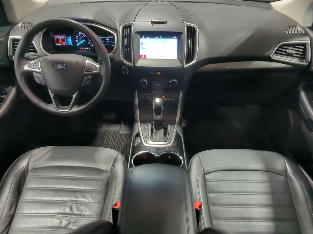 Thumbnail: 2018 Ford Edge - 9