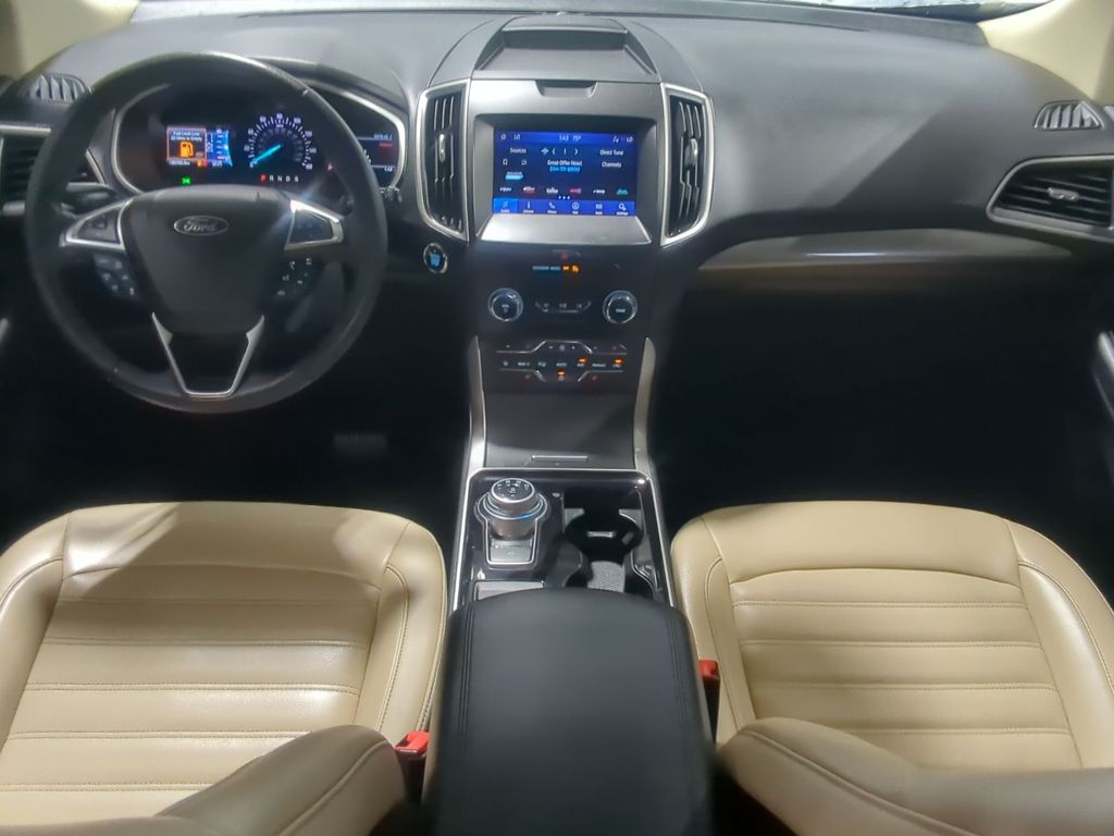 Thumbnail: 2020 Ford Edge - 9