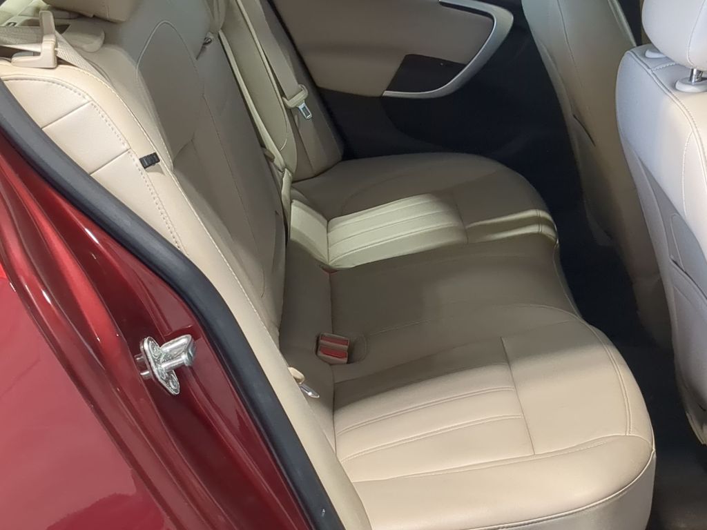 Thumbnail: 2016 Buick Regal - 28