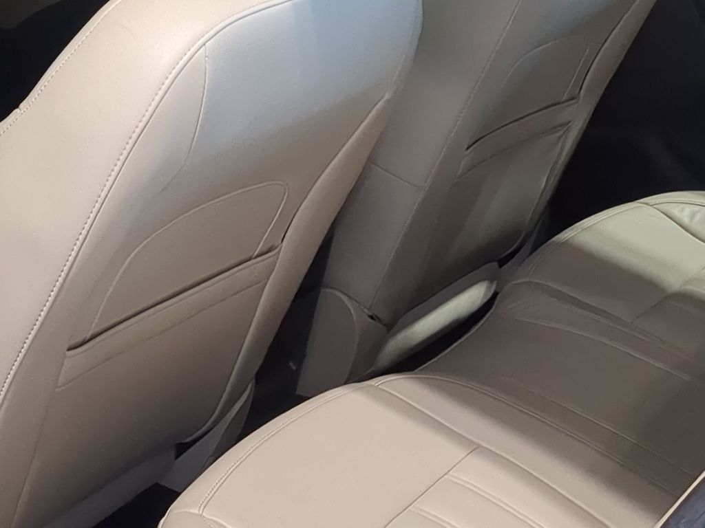 Thumbnail: 2016 Buick Regal - 10