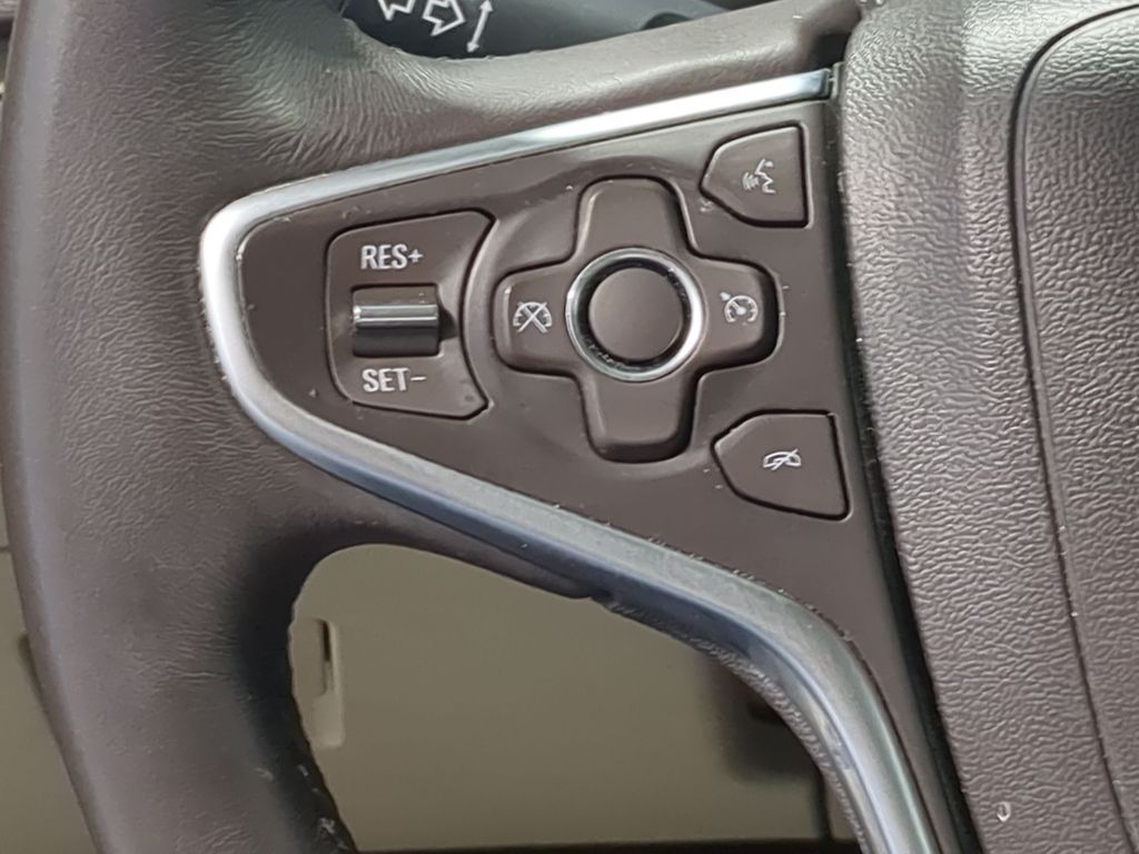 Thumbnail: 2016 Buick Regal - 30