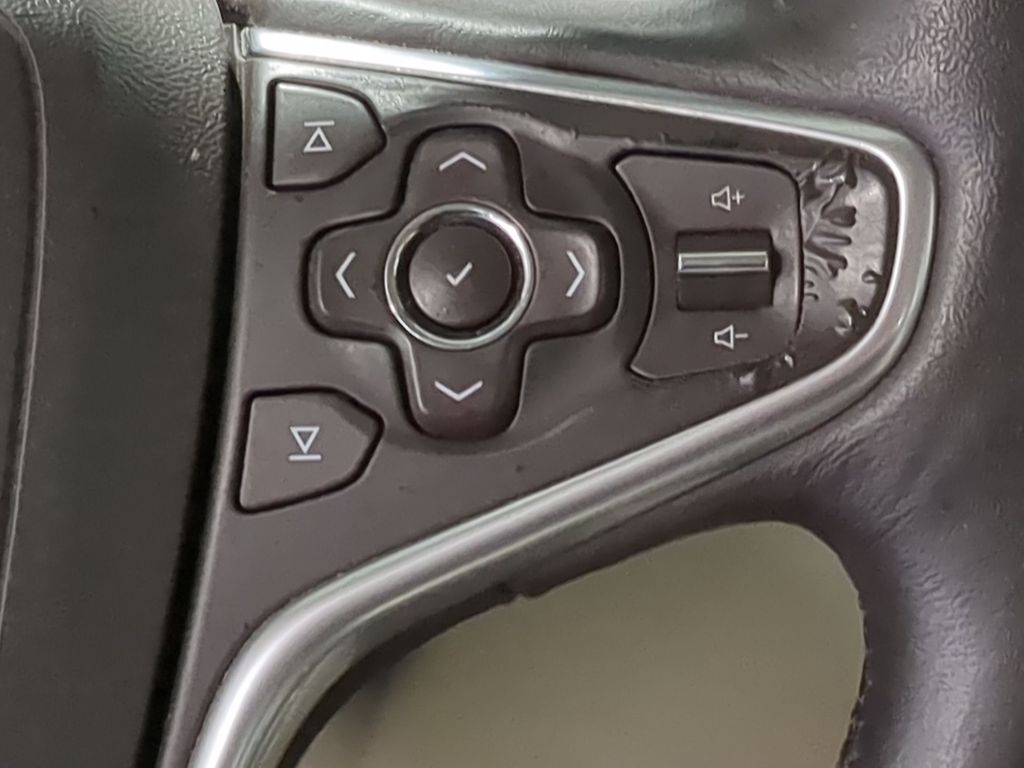 Thumbnail: 2016 Buick Regal - 30