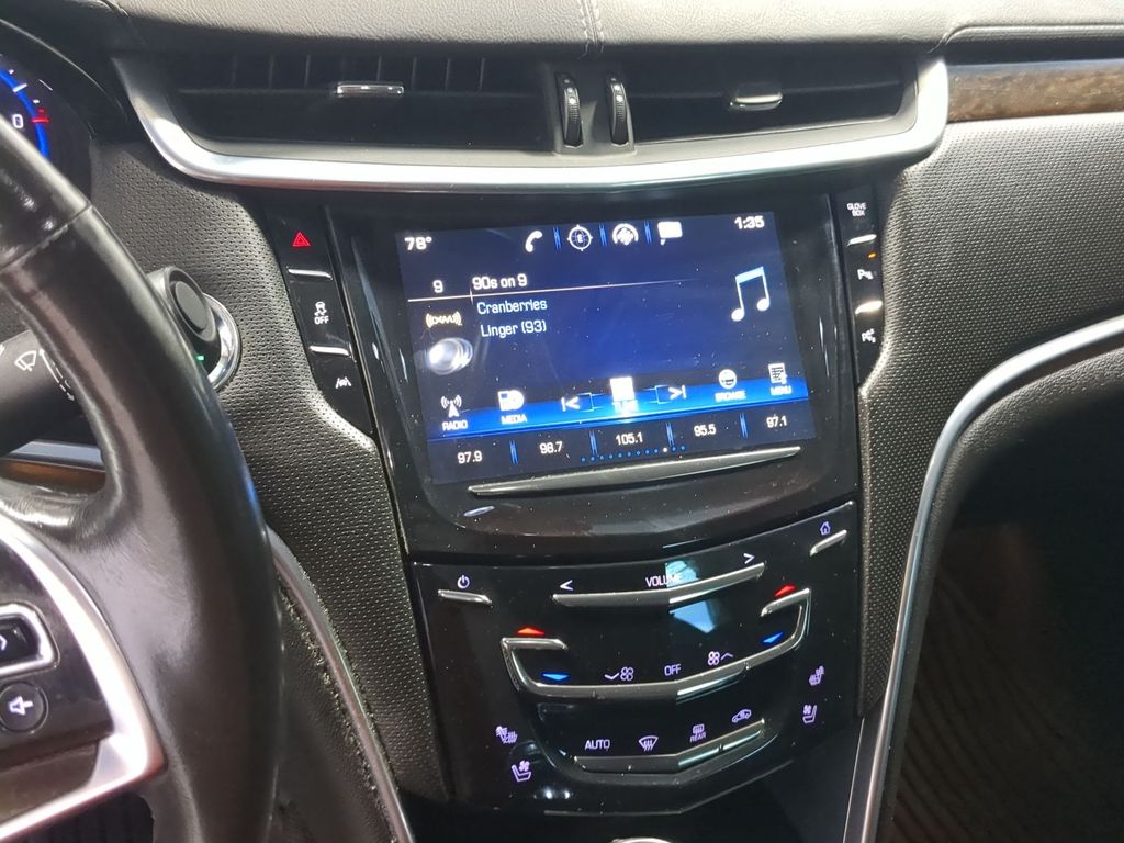 Thumbnail: 2016 Cadillac XTS - 13
