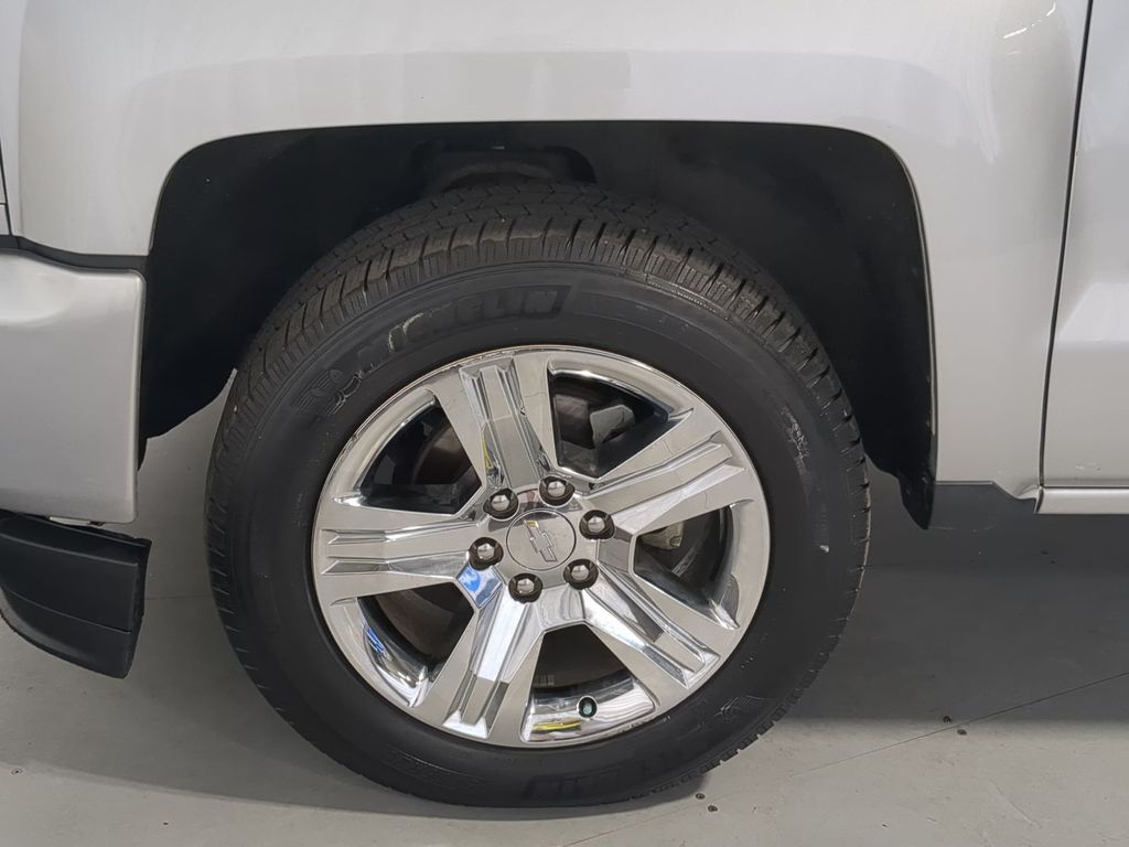 Thumbnail: 2019 Chevrolet Silverado 1500 - 7