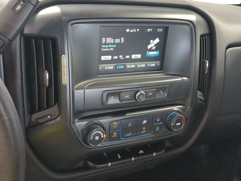 Thumbnail: 2019 Chevrolet Silverado 1500 - 13