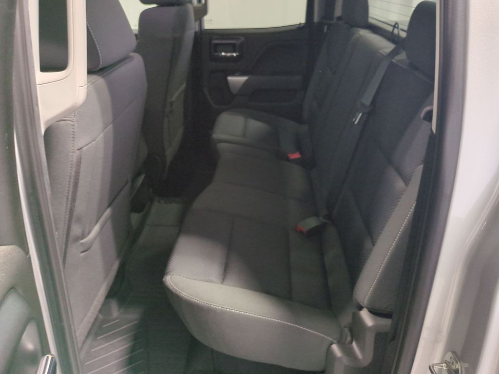 Thumbnail: 2019 Chevrolet Silverado 1500 - 24
