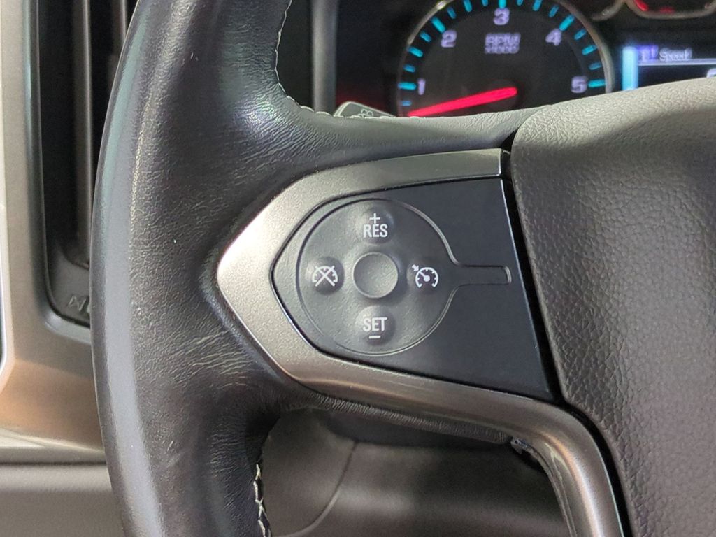 Thumbnail: 2019 Chevrolet Silverado 1500 - 26