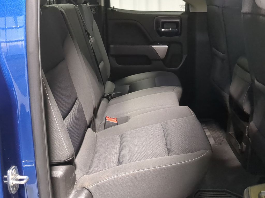 Thumbnail: 2019 Chevrolet Silverado 1500 - 35