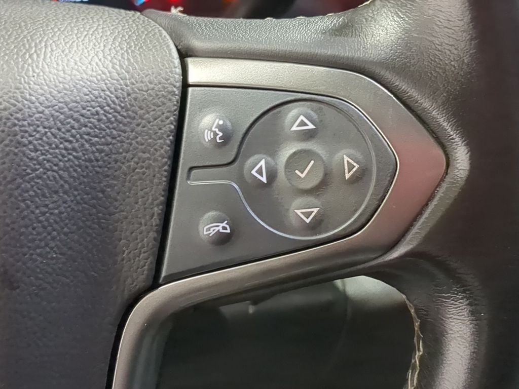 Thumbnail: 2019 Chevrolet Silverado 1500 - 37