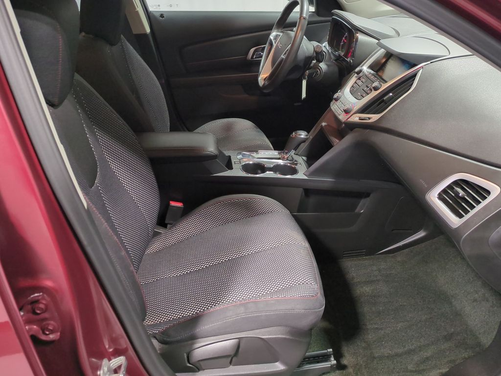 Thumbnail: 2017 GMC Terrain - 27