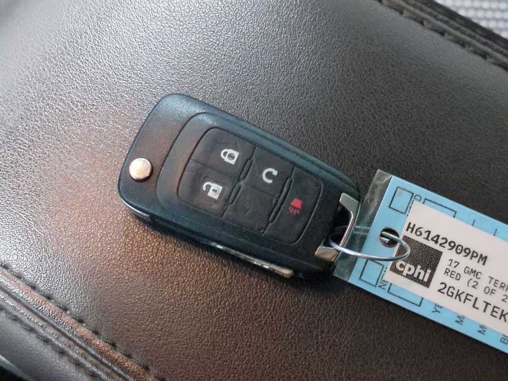 Thumbnail: 2017 GMC Terrain - 17