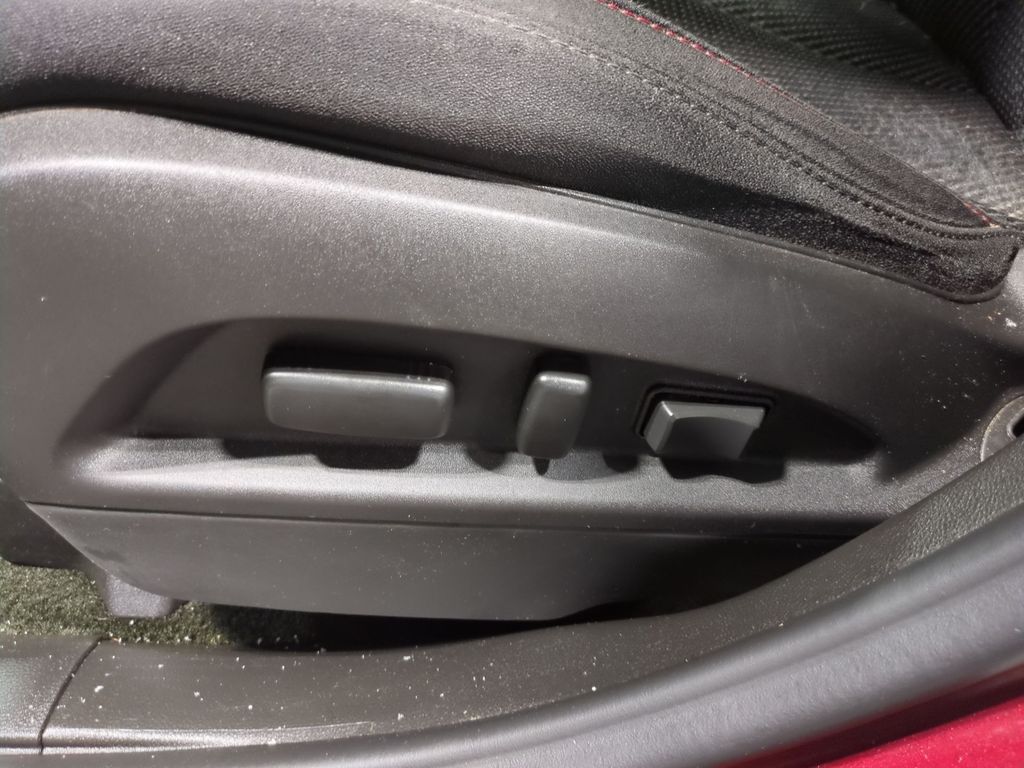 Thumbnail: 2017 GMC Terrain - 25