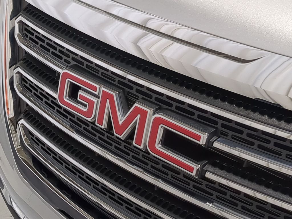 Thumbnail: 2017 GMC Terrain - 6