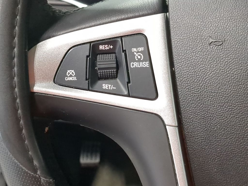 Thumbnail: 2017 GMC Terrain - 29