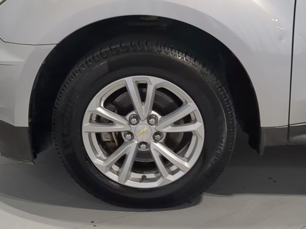 Thumbnail: 2016 Chevrolet Equinox - 7