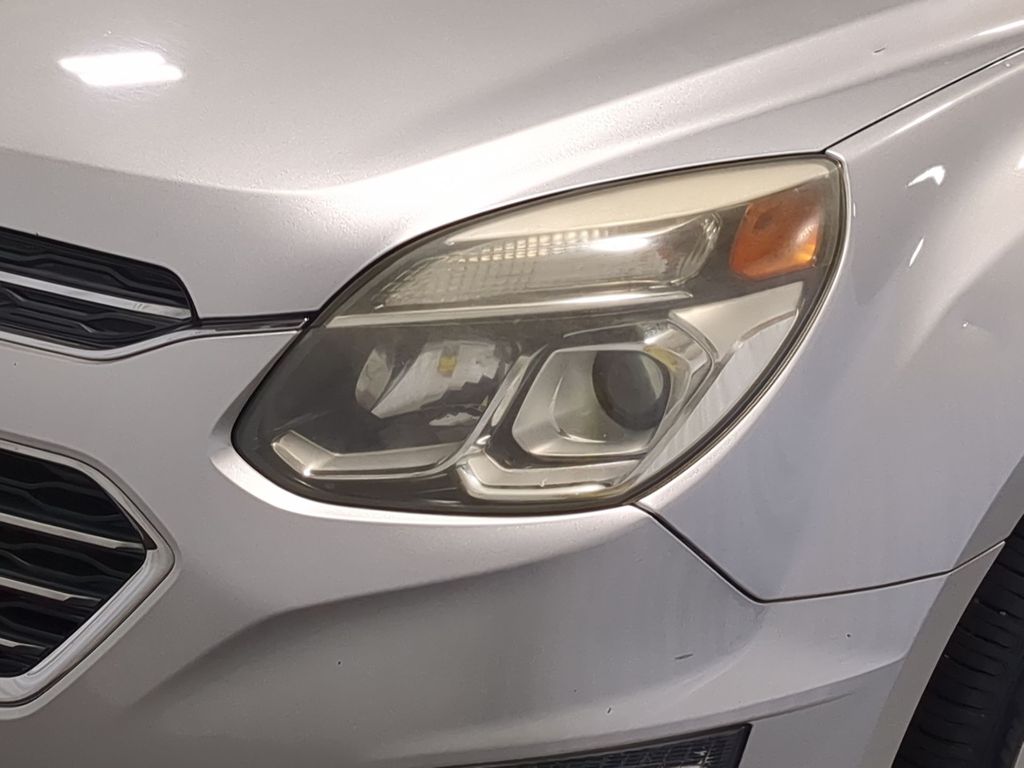 Thumbnail: 2016 Chevrolet Equinox - 24