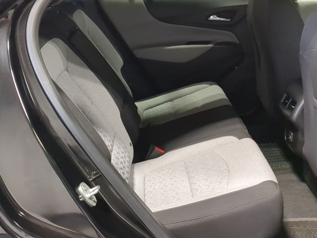 Thumbnail: 2022 Chevrolet Equinox - 35