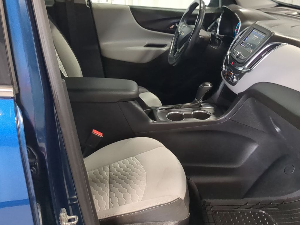 Thumbnail: 2020 Chevrolet Equinox - 11