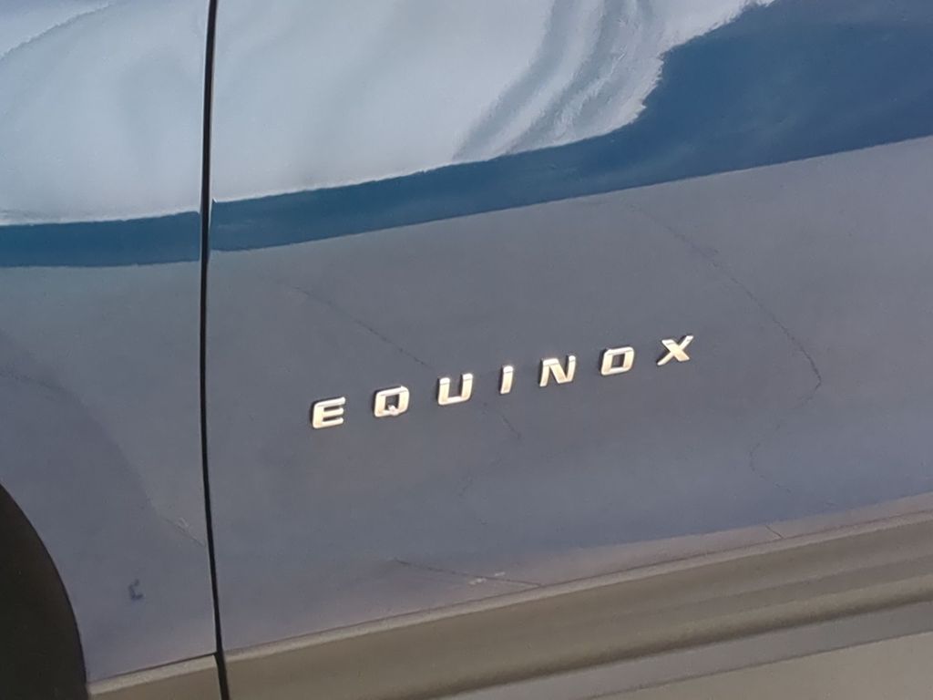Thumbnail: 2020 Chevrolet Equinox - 25