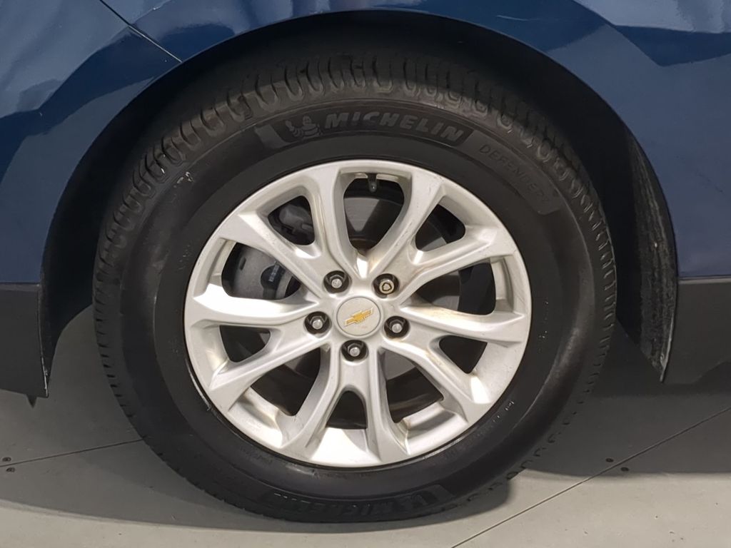 Thumbnail: 2020 Chevrolet Equinox - 8