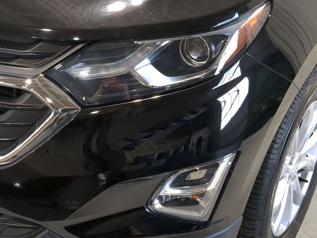 Thumbnail: 2018 Chevrolet Equinox - 24