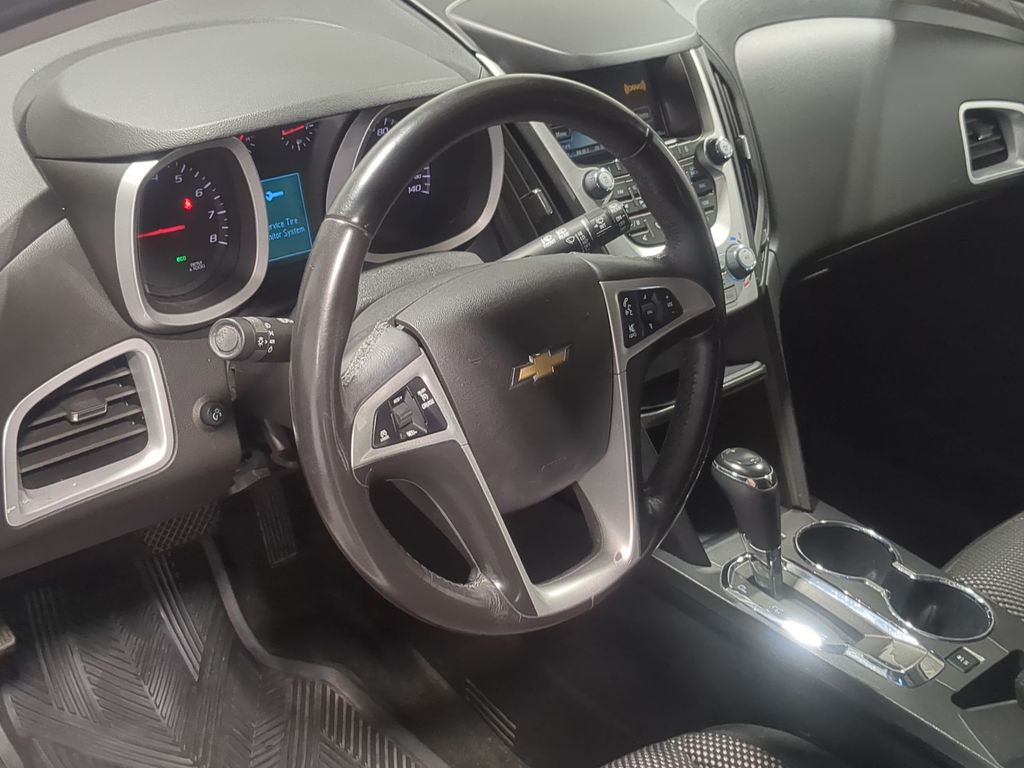 Thumbnail: 2017 Chevrolet Equinox - 2
