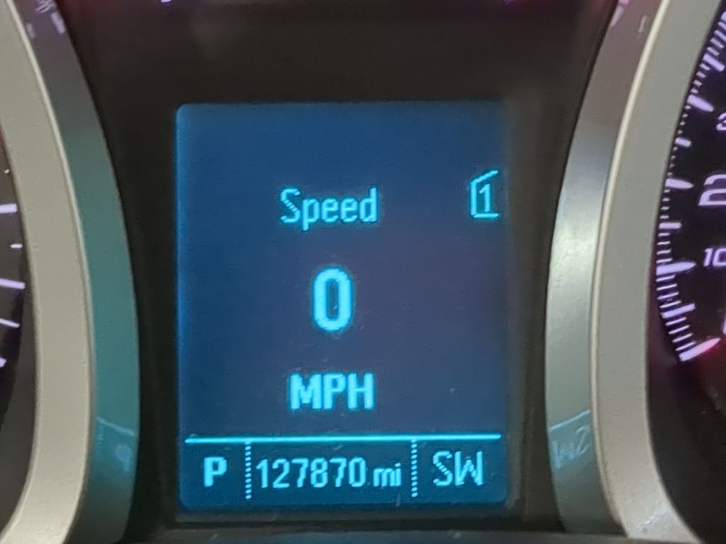 Thumbnail: 2012 Chevrolet Equinox - 16