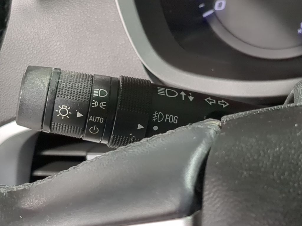 Thumbnail: 2012 Chevrolet Equinox - 39