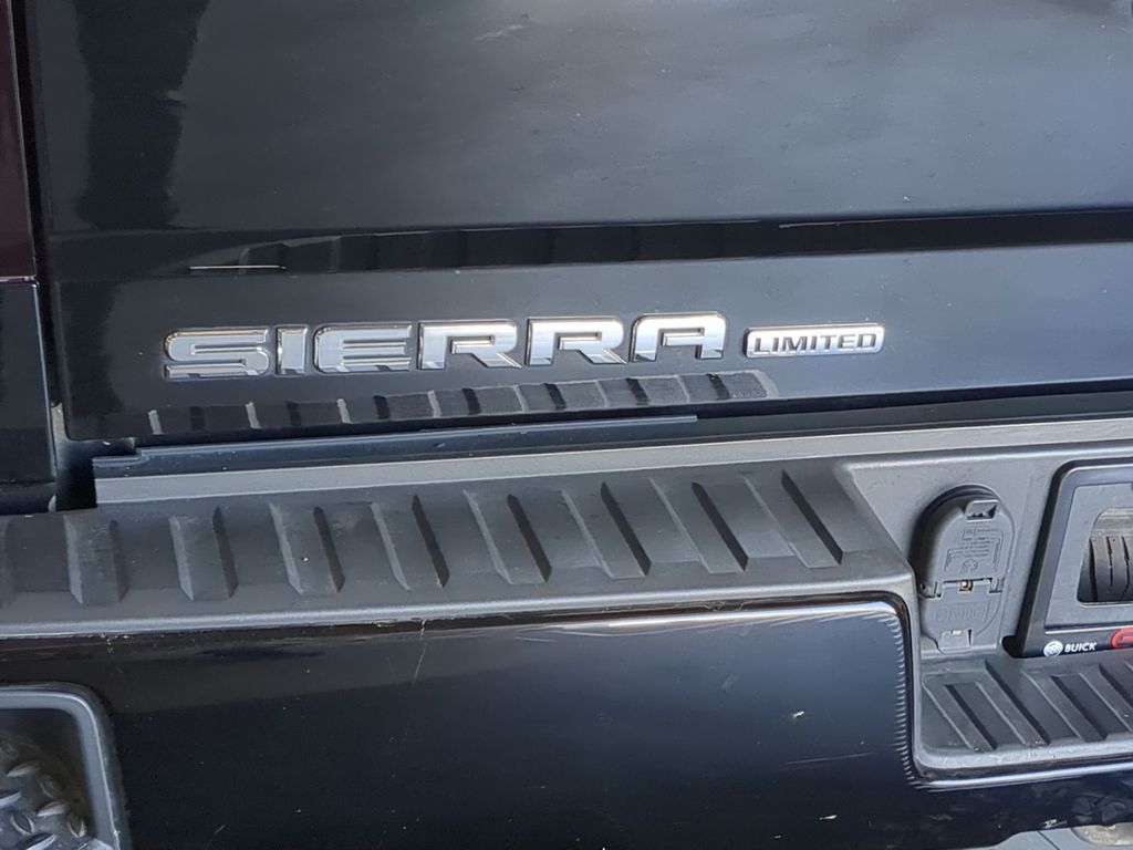 Thumbnail: 2019 GMC Sierra 1500 - 24