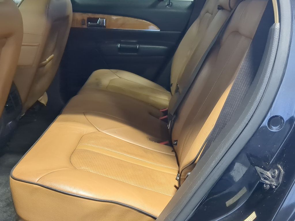 Thumbnail: 2015 Lincoln MKX - 26