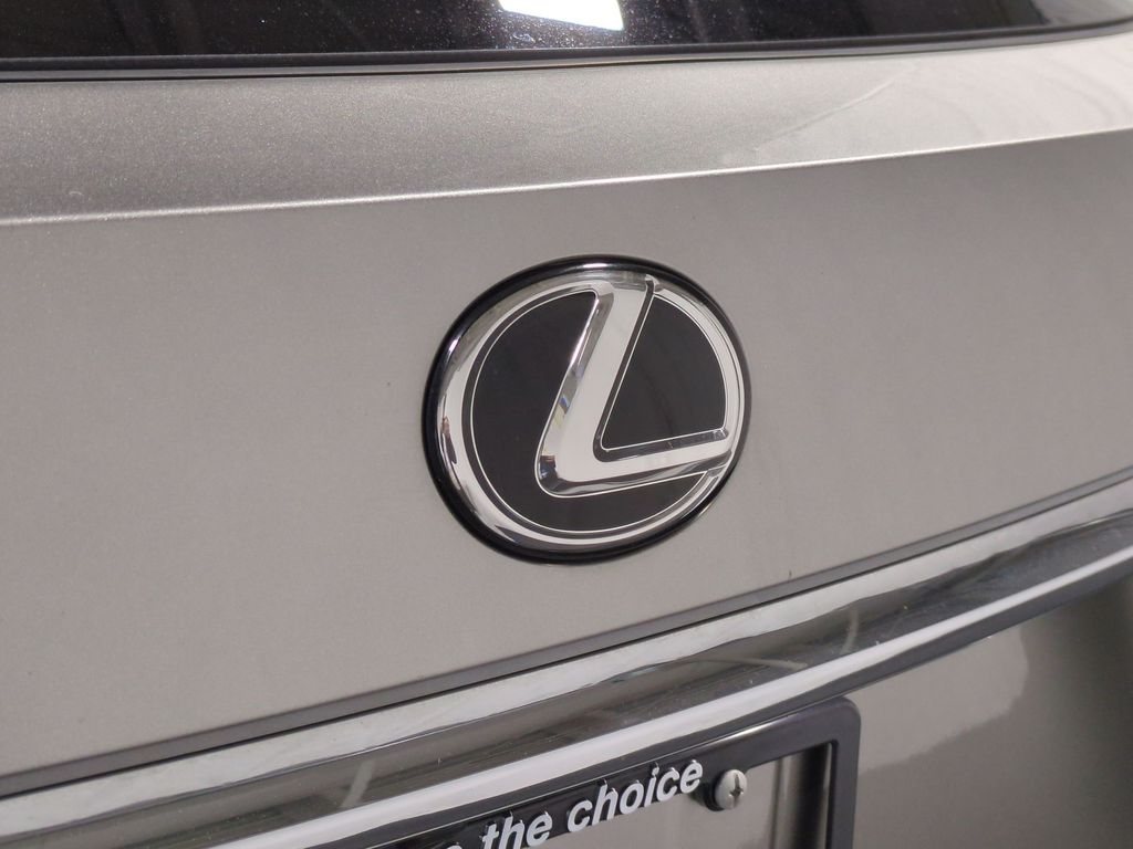 Thumbnail: 2018 Lexus RX - 7