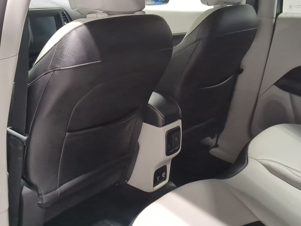 Thumbnail: 2019 Jeep Compass - 13