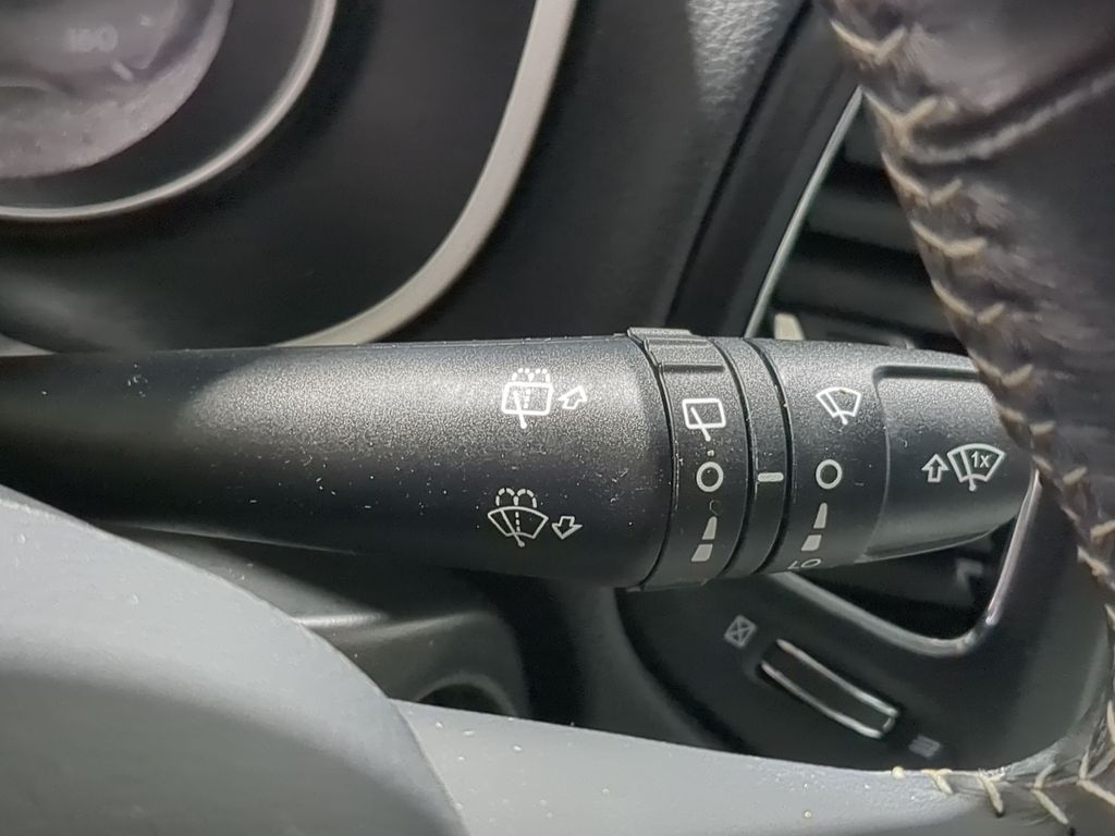 Thumbnail: 2019 Jeep Compass - 17