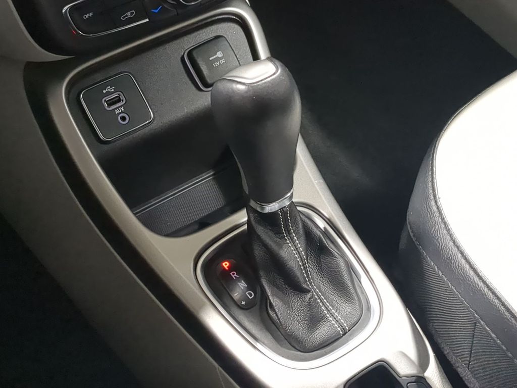 Thumbnail: 2019 Jeep Compass - 41