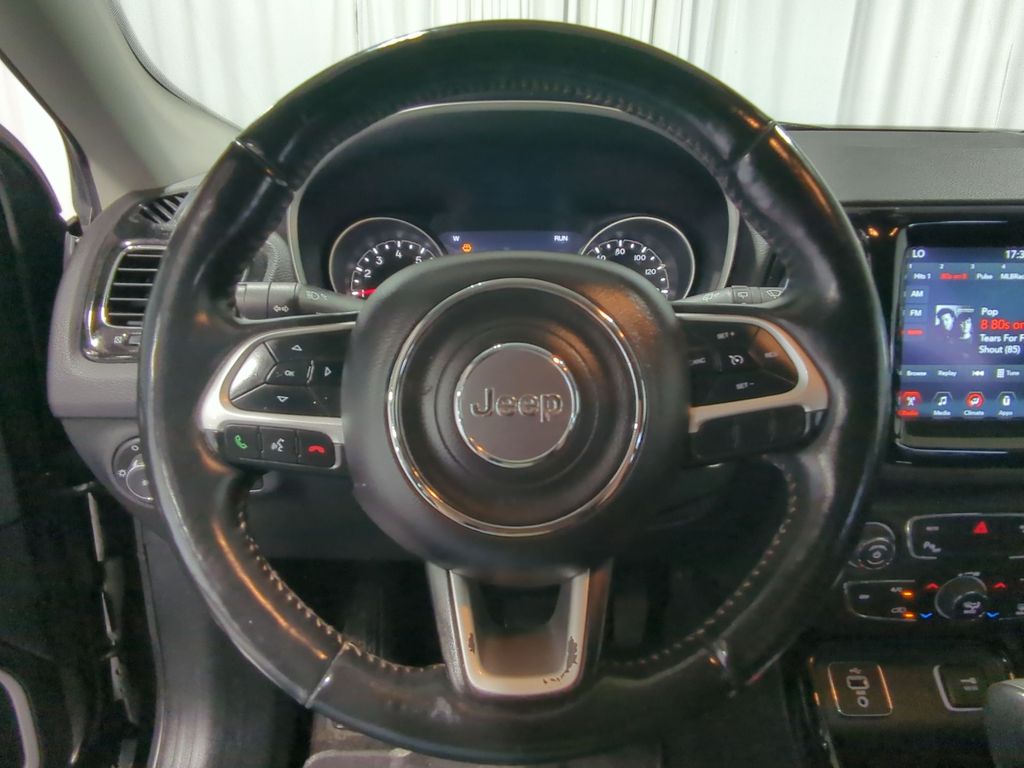 Thumbnail: 2018 Jeep Compass - 13