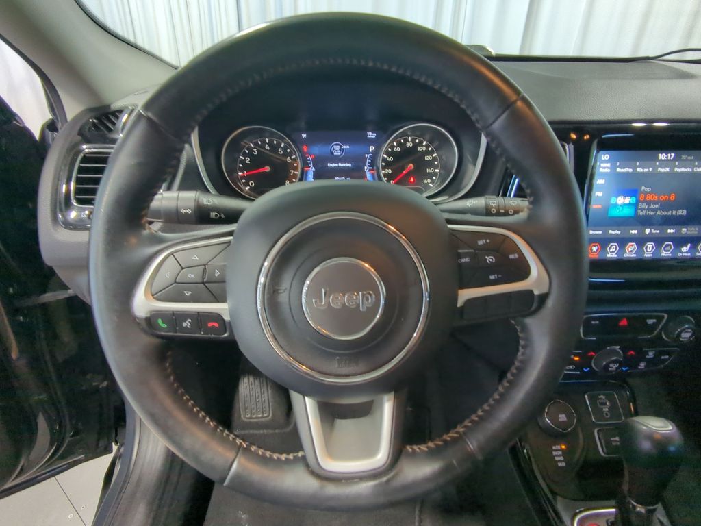 Thumbnail: 2018 Jeep Compass - 12