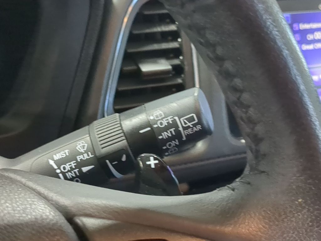 Thumbnail: 2019 Honda HR-V - 32