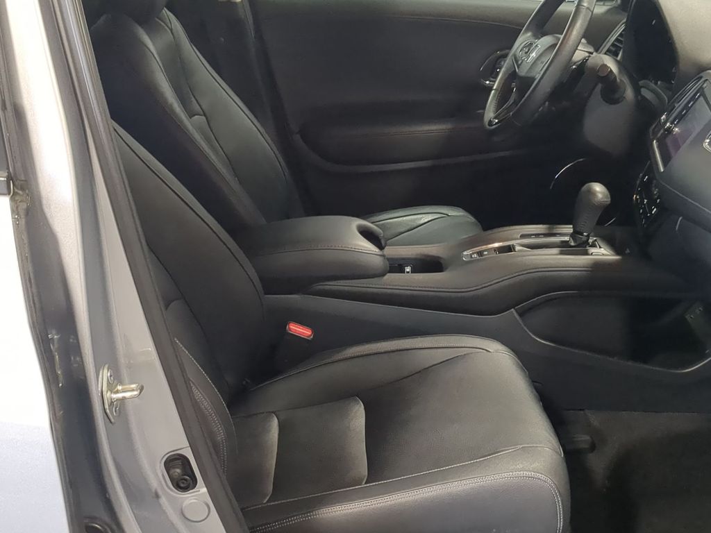 Thumbnail: 2019 Honda HR-V - 11