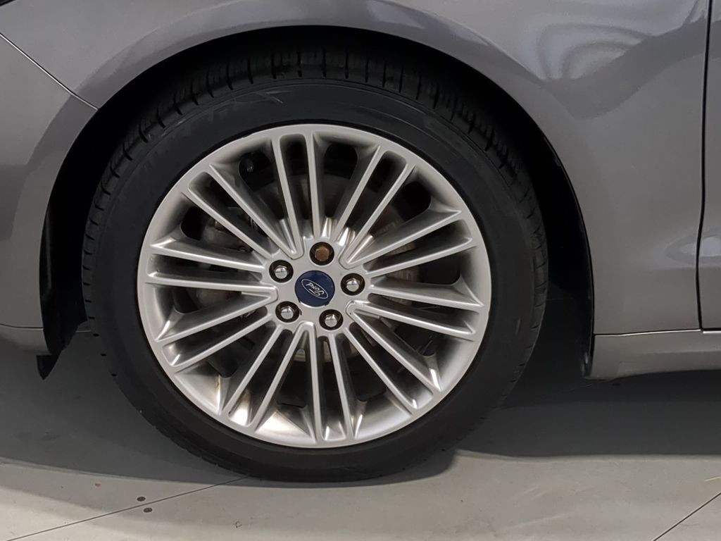 Thumbnail: 2014 Ford Fusion - 7